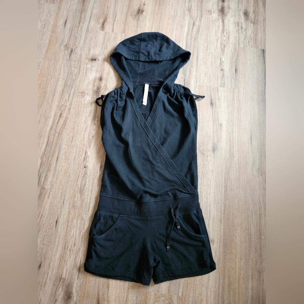 Lululemon short romper jumpsuit